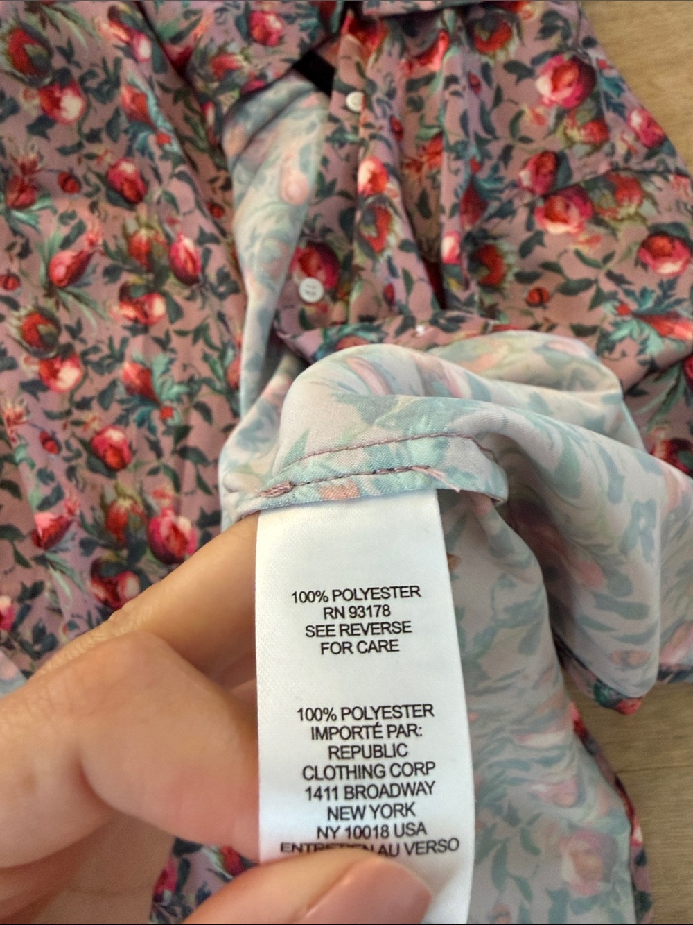 Elie Tahari Pink Floral Button-Down Blouse - Picture 3 of 4
